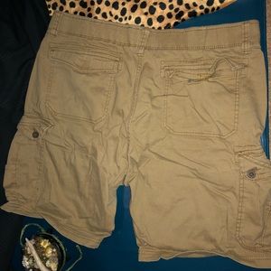 Denali cargo shorts